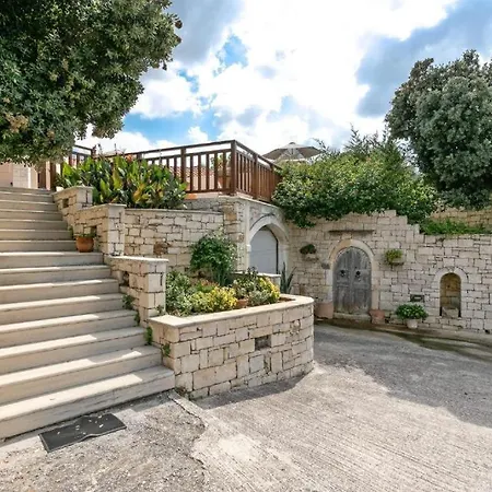 빌라 Korini With Swimming Pool Achlades